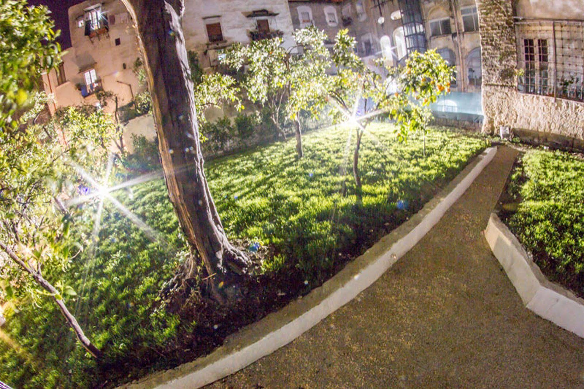 Il Paradiso Di Dante Napels Buitenkant foto
